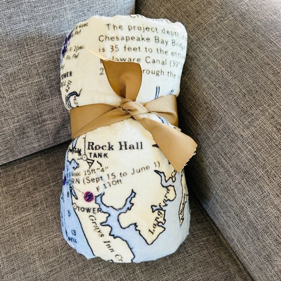 NEW without TAGS PLUSH Chesapeake Bay Bridge/Chesapeake Channel Span Blanket - Picture 7 of 7